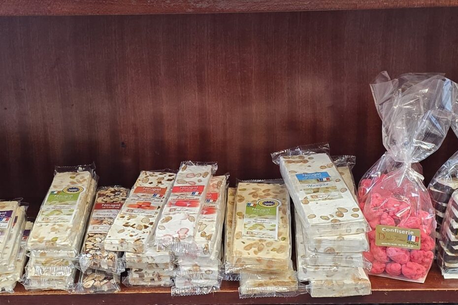 Nougat bars with traditional french confectionary